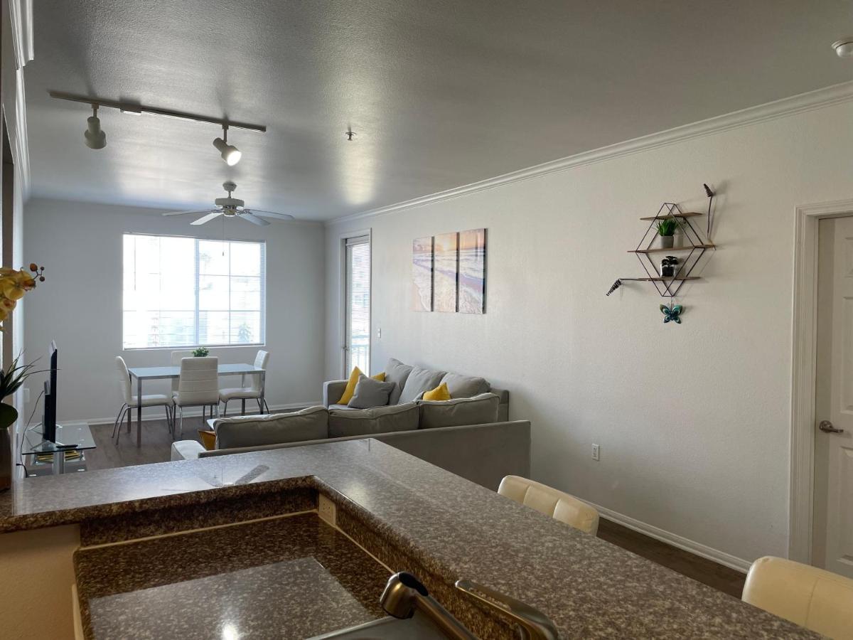 Apartment Sleep 6 Venice In 5 Minutes Two Bedroom Los Angeles